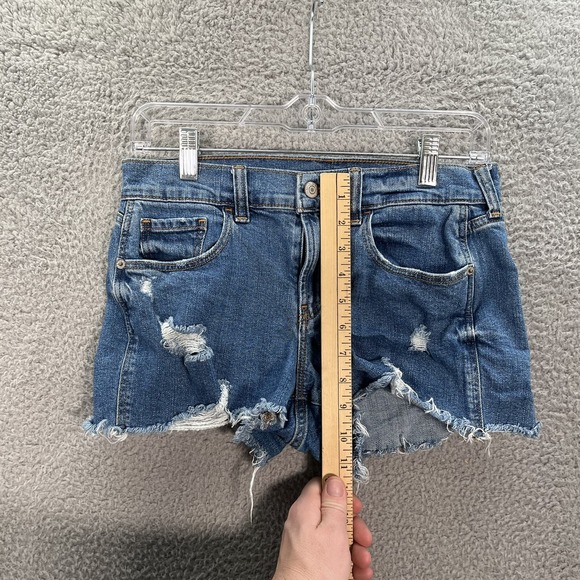 Old Navy Shorts Womens 2 Blue Boyfriend Cut Off Distressed Denim Preppy Casual - Picture 6 of 9